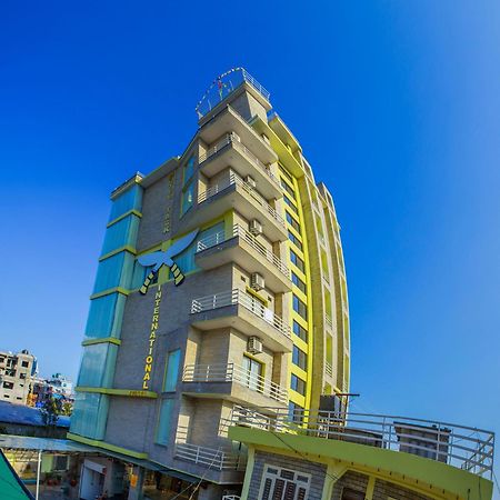 Hotel Task International Pokhara Buitenkant foto